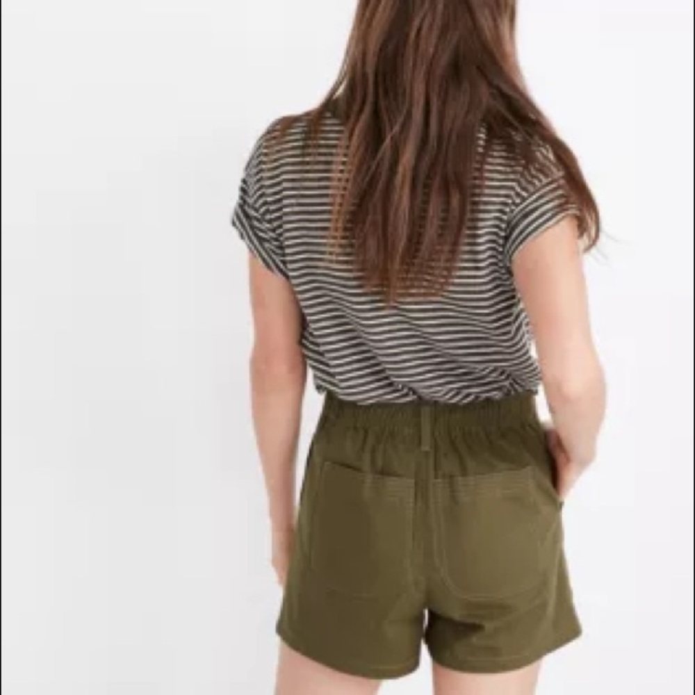 Madewell Camp olive shorts